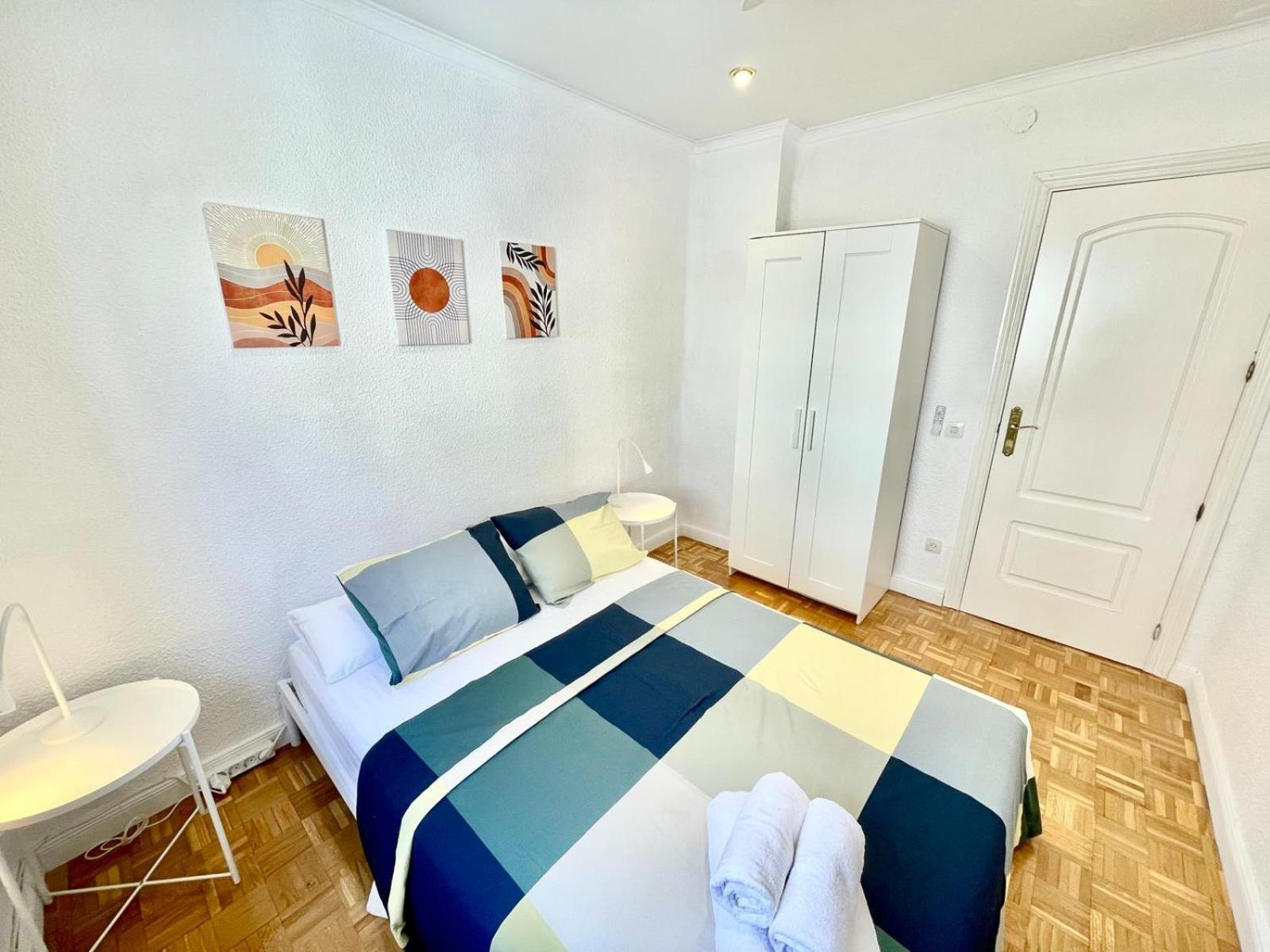 Acogedor Apartamento En Tetuan Madrid Luaran gambar